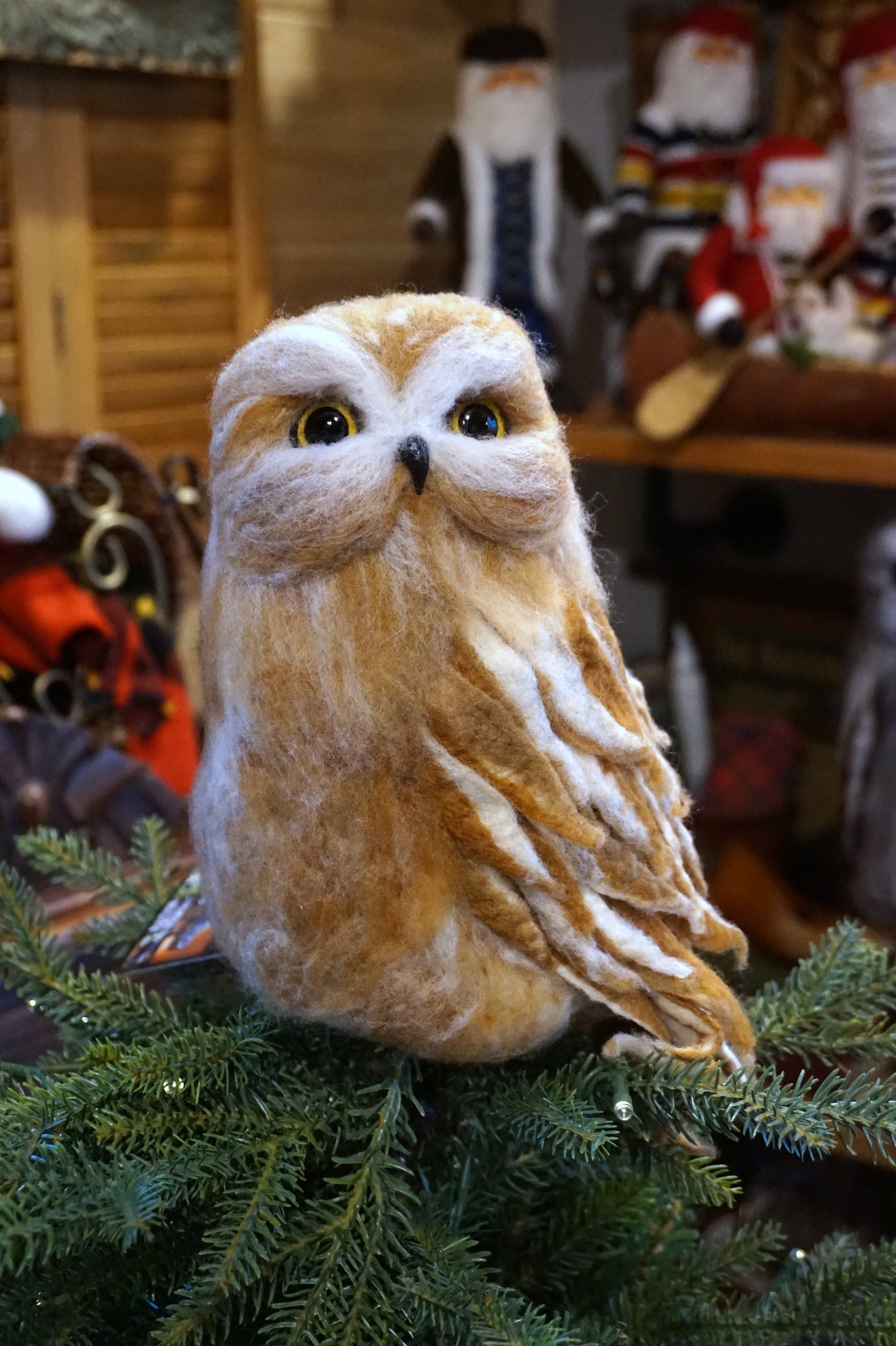 Owl on sale christmas tree